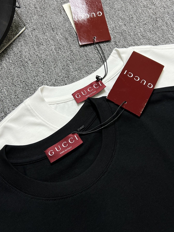 ブランドTシャツ素材ディテール